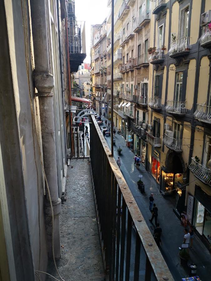 Appartement Casa Cupiello Via Chiaia - Ad Uso Esclusivo Napels